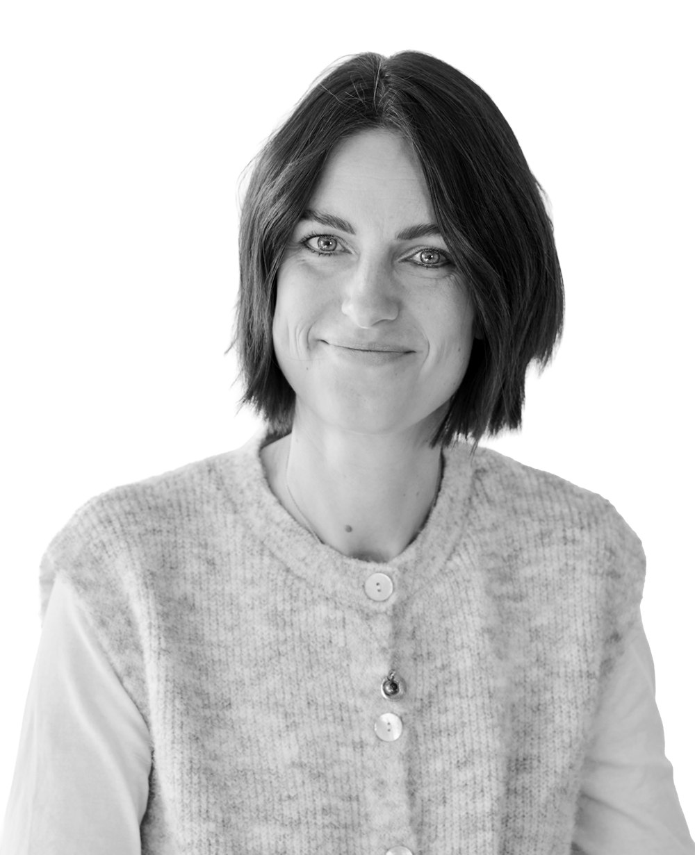 Frau Christina Bauer - Anzeigenberatung, Kleinanzeigen, Familienanzeigen, Veranstaltungen